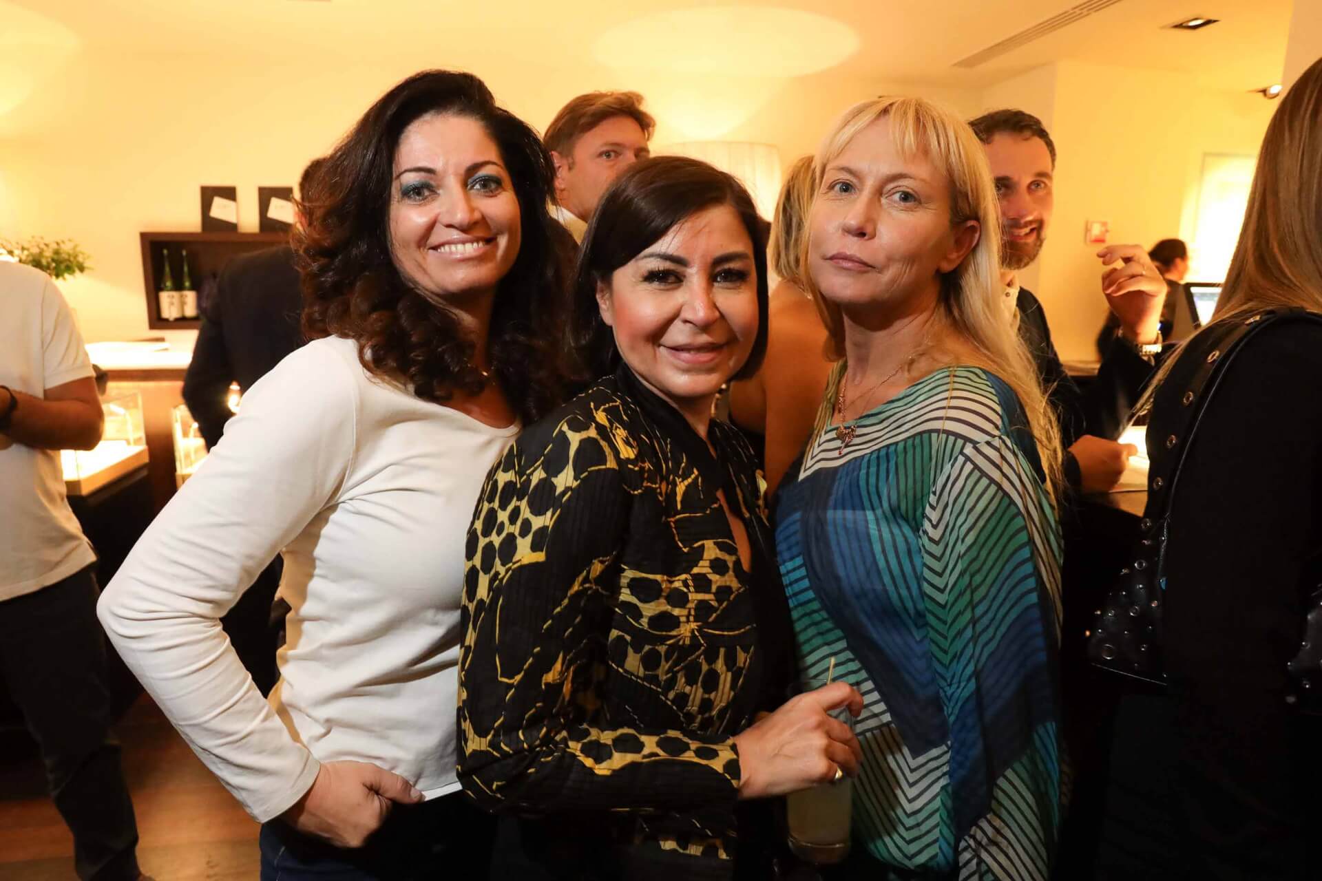 Federica Orlando, Lavinia Rinaldi, Elena Moretti


